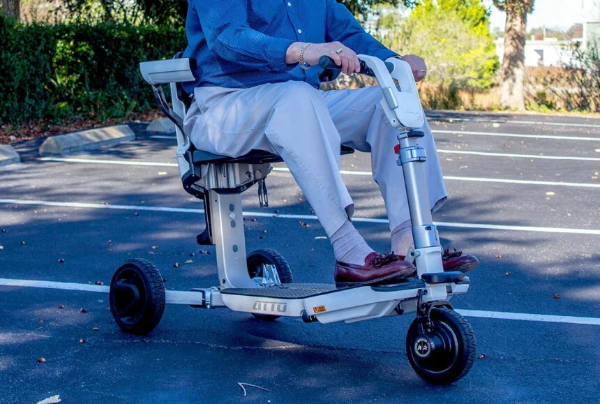 8 Best Folding Mobility Scooters – Lightweight and Portable Way of Moving