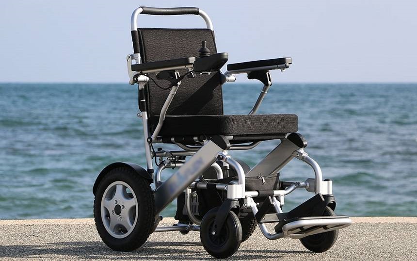 How Much do Wheelchairs Weigh - All Types Considered
