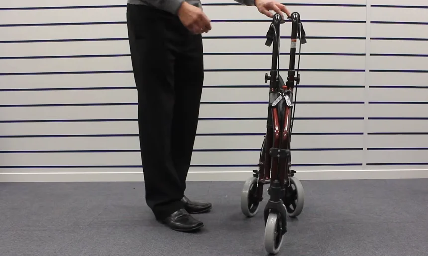 7 Best 3 Wheel Walkers - More Versatility in Movement