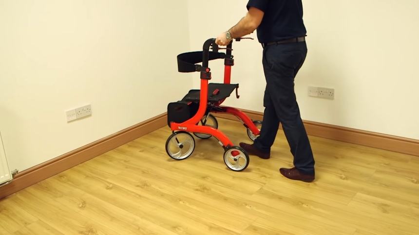 6 Best Rollator Walkers for Rough Surfaces – No More Compromises! (Winter 2022)