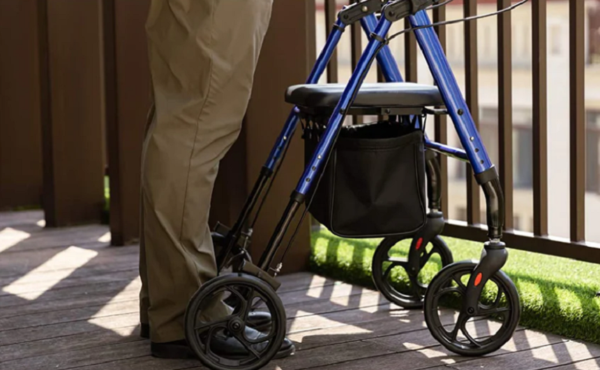 5 Best Alternatives to Wheelchairs – Equipment You Can Rely Upon (Summer 2022)