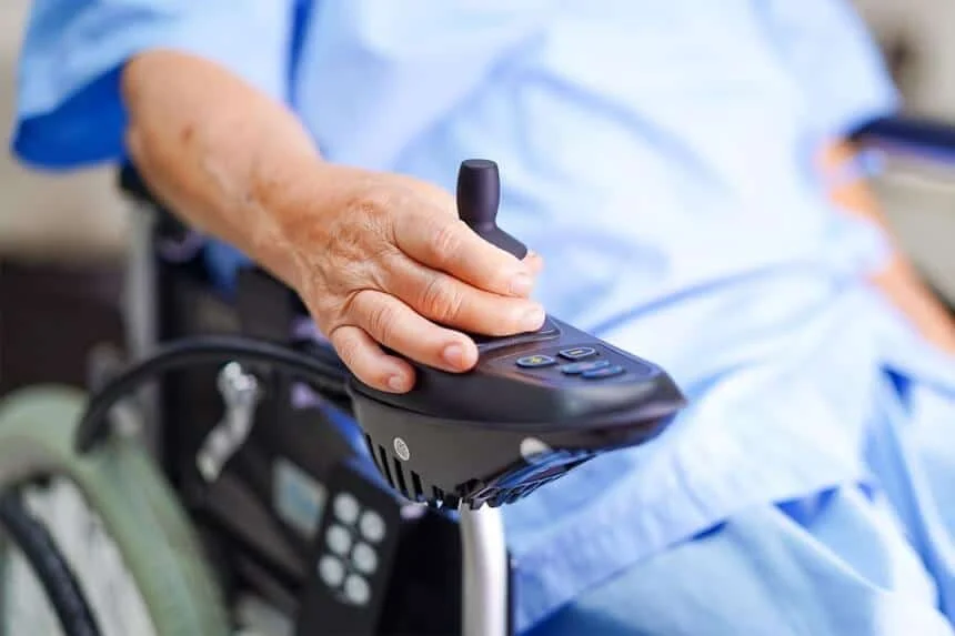 Best Electric Wheelchairs Guide 4