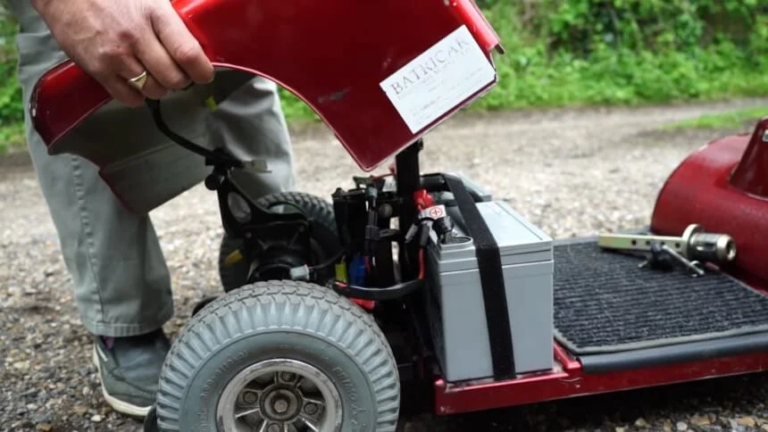 Addressing mobility scooter charging issues: a guide for seniors