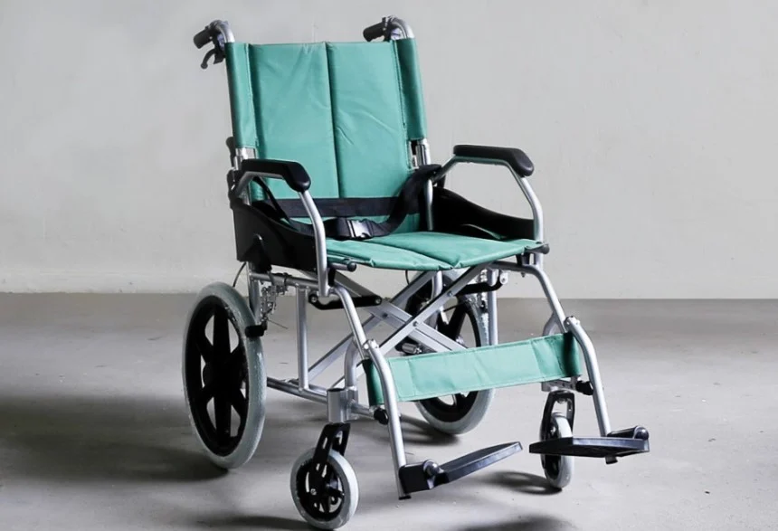 Assistance in obtaining free wheelchairs – programs for seniors
